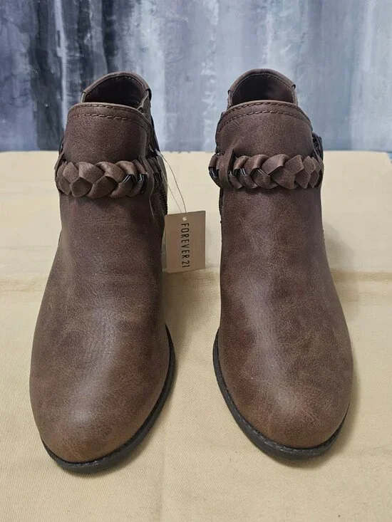 NWT Forever 21 Braided Wrap Ankle Booties | Brown Faux Leather | Women's Size 6 - Picture 3 of 5